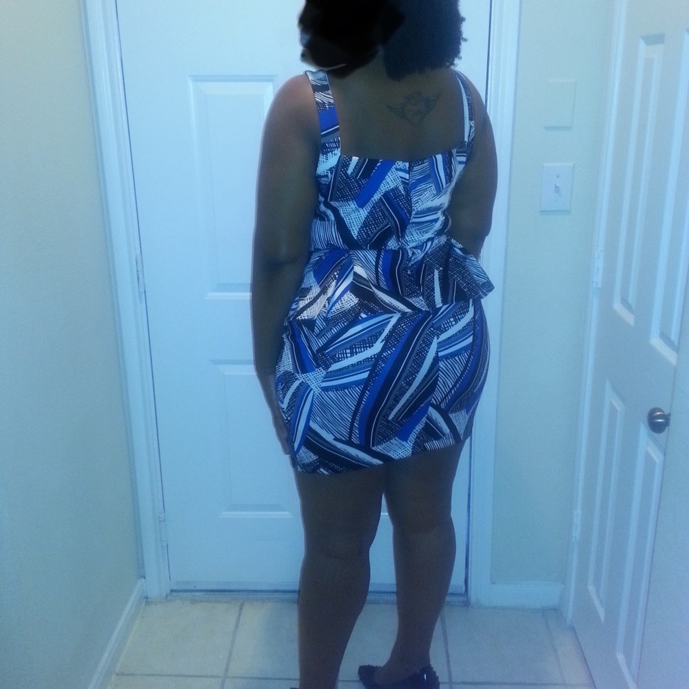 Gel Print Peplum Dress - Picture 2 of 2